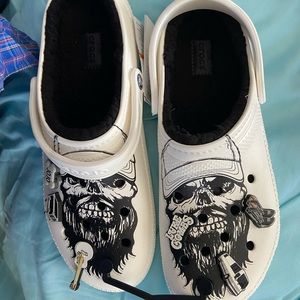 Brand new, Luke Combs Crocs